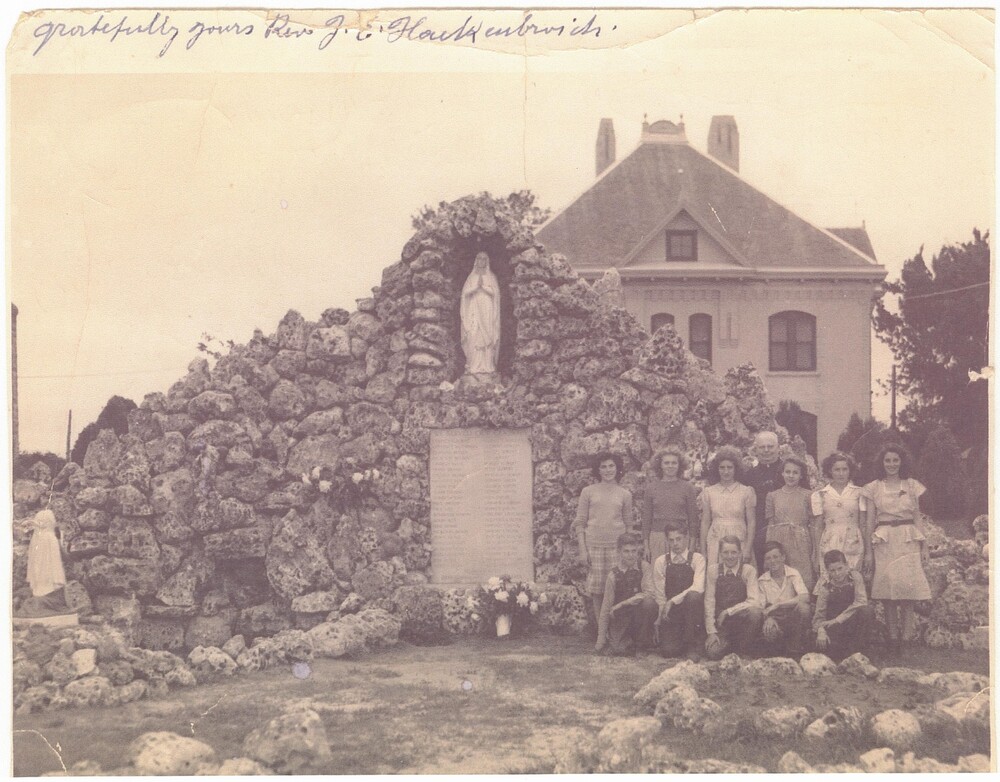 grotto and old rectory 2.jpg - 8.00 Mb